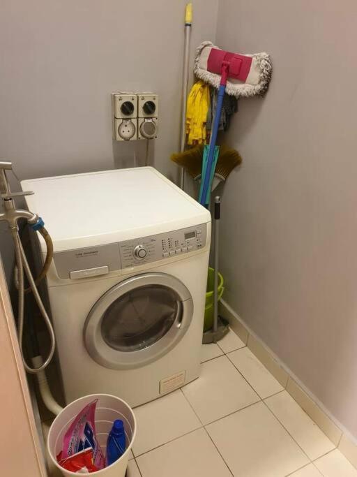 Klcc Petronas Twin Tower 2bedroom 2bath Kuala Lumpur